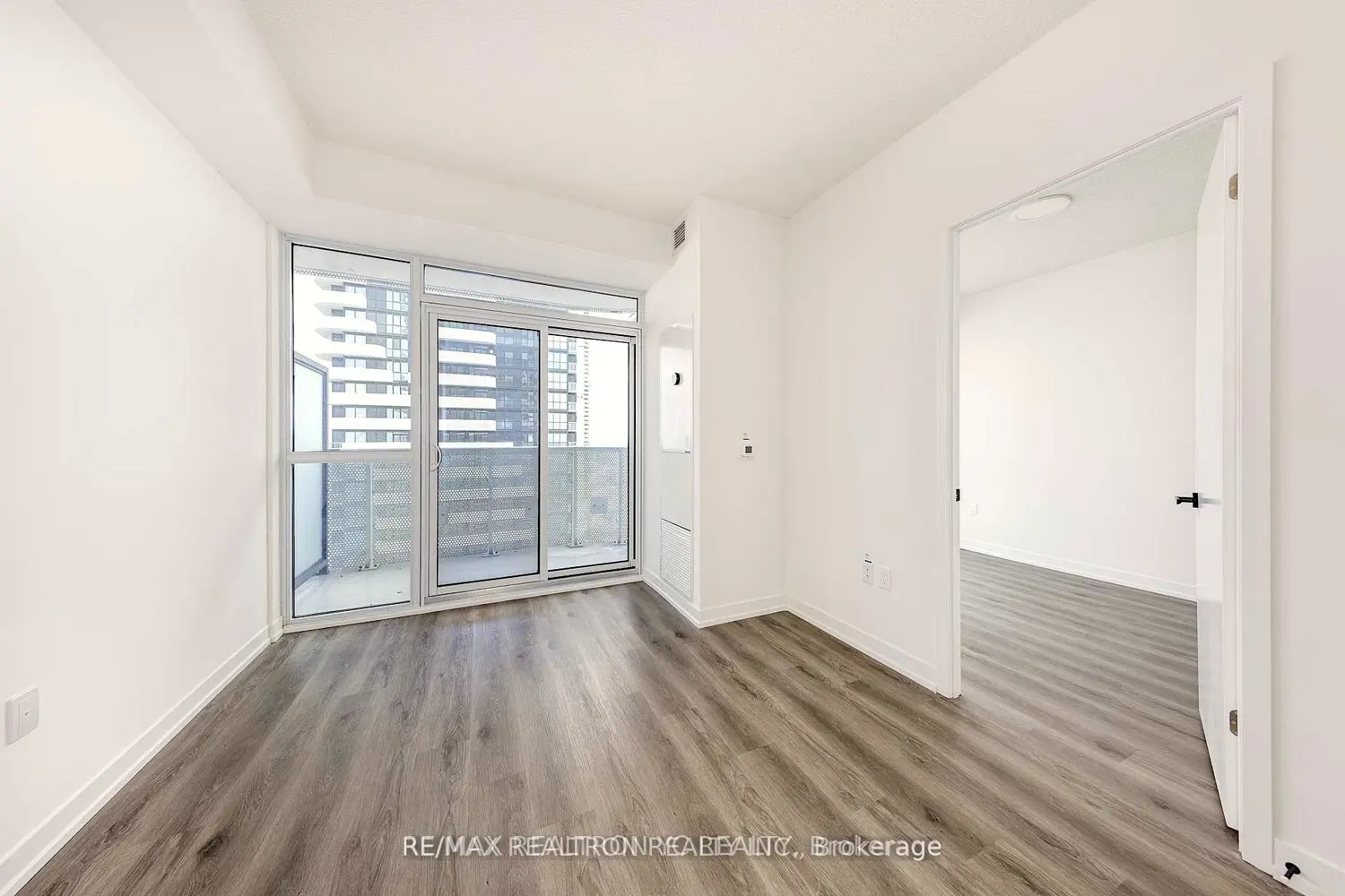 Additional image 3 of 225 Commerce Street 3501