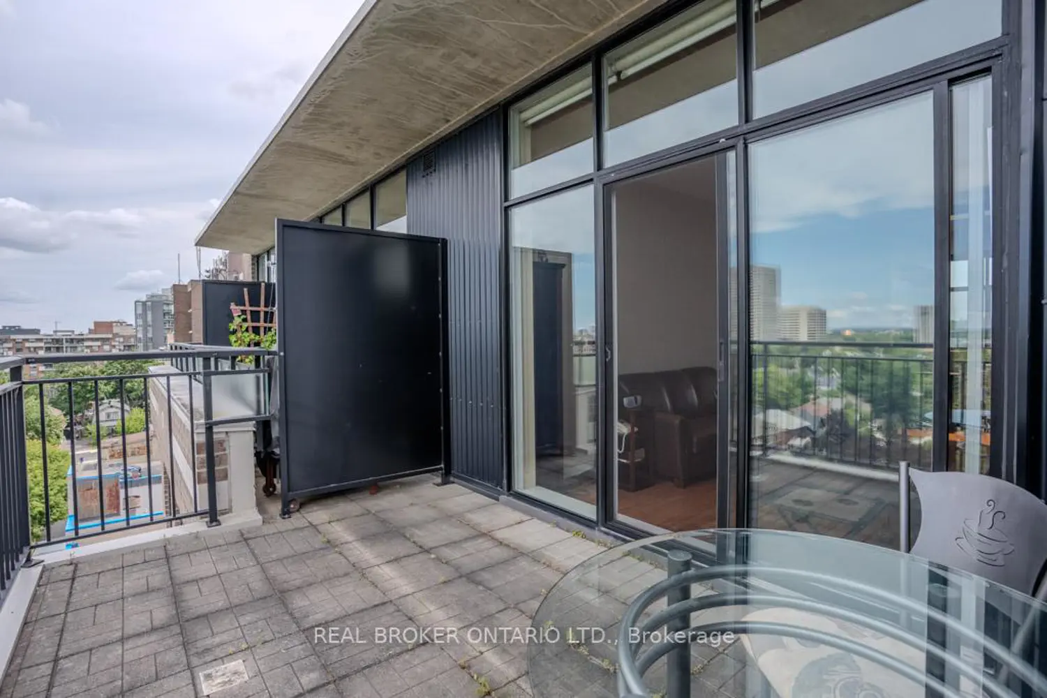 Additional image 15 of 150 Caroline Avenue 604