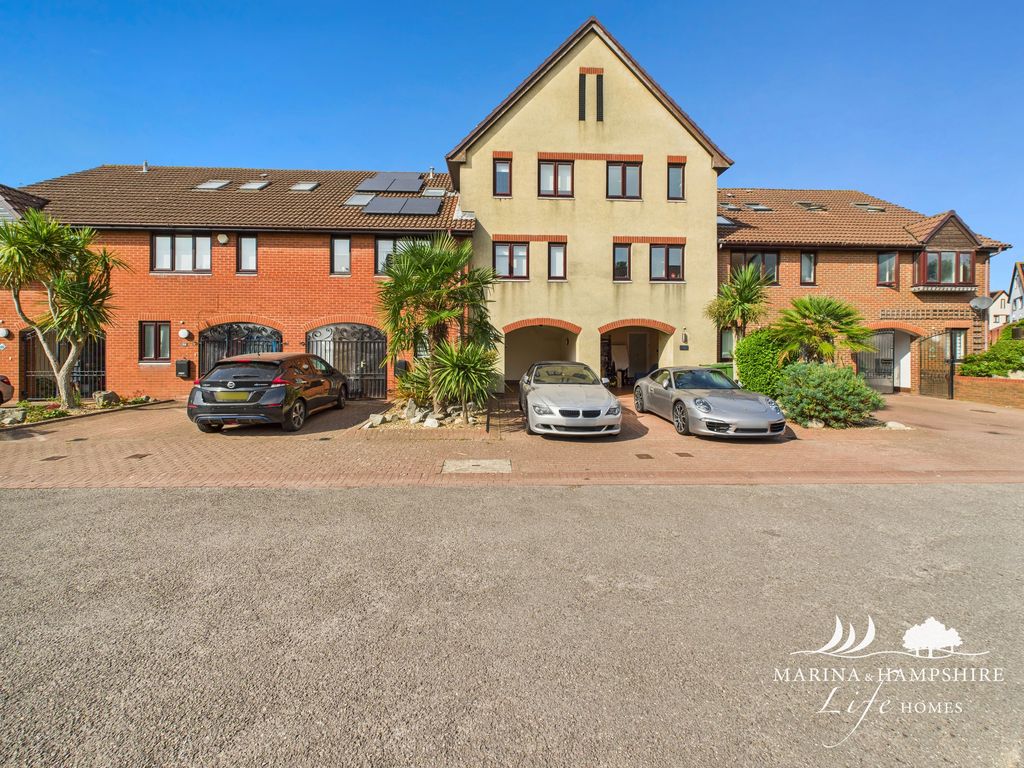 Additional image 26 of 3 bed town house for saleCadgwith Place, Port Solent, Portsmouth PO6