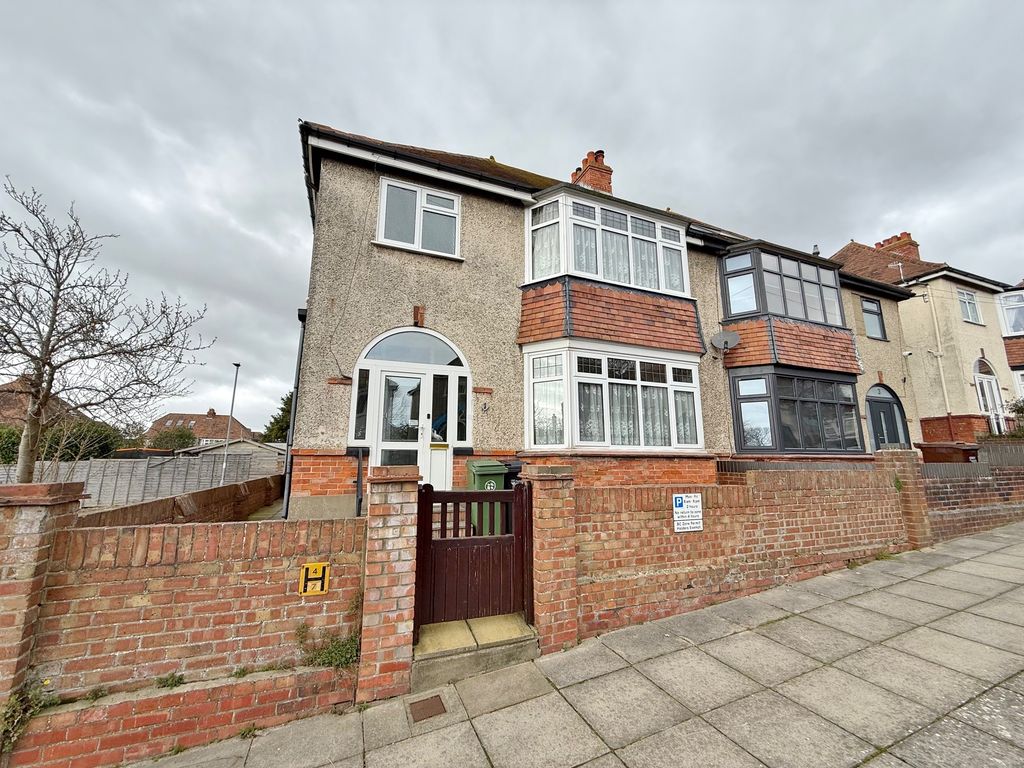 3 bed semi-detached house for saleSt. Colmans Avenue, Cosham PO6