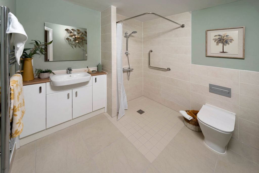Additional image 7 of 2 bed flat for saleBanister Road, Southampton, Hampshire SO15