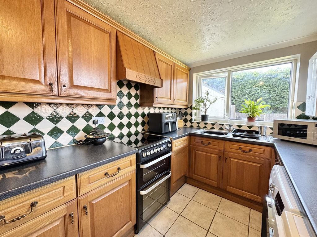 Additional image 5 of 3 bed semi-detached house for saleTudor Drive, Cosby, Leicester LE9