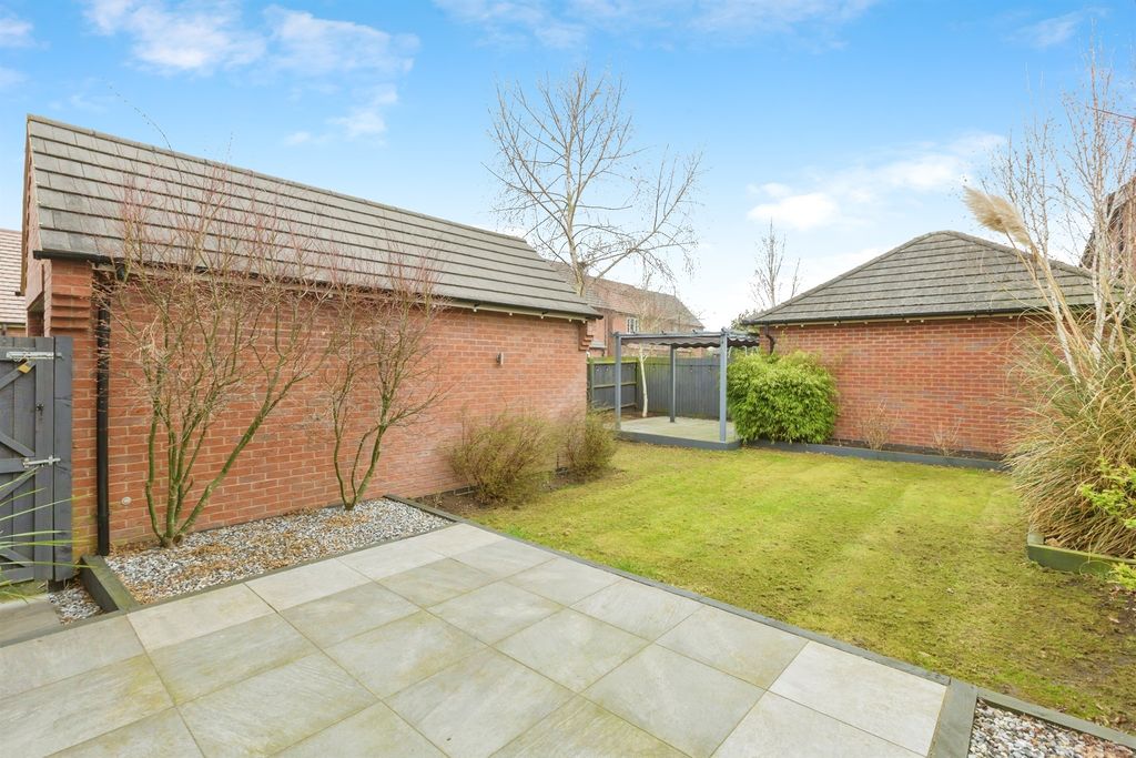 Additional image 6 of 4 bed detached house for saleHopper Way, Whetstone, Leicester LE8