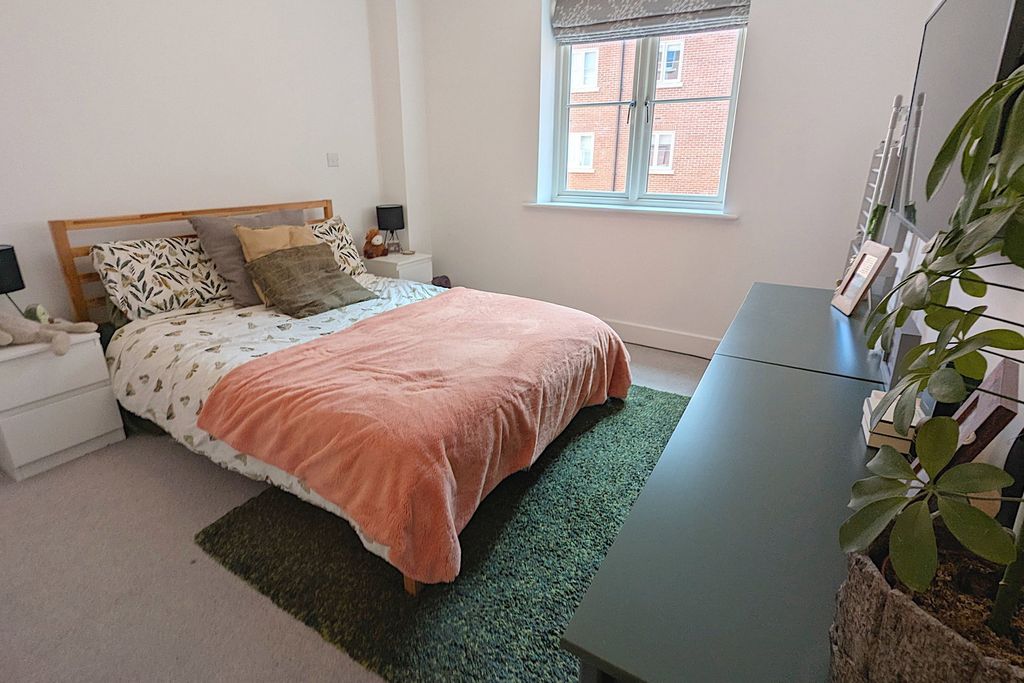Additional image 14 of 2 bed flat for saleApartment 22, Austin Court, 2 Mill Street, Diglis, Worcester. WR1