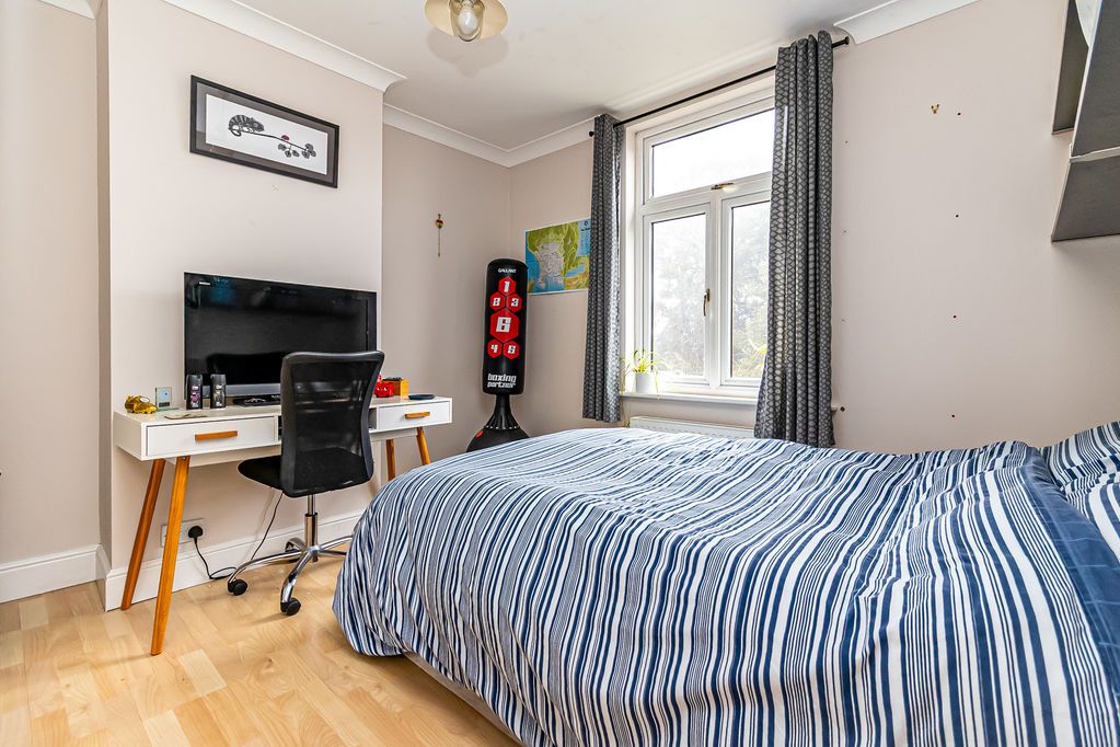 Additional image 9 of 3 bed terraced house for salePetworth Road, Portsmouth PO3