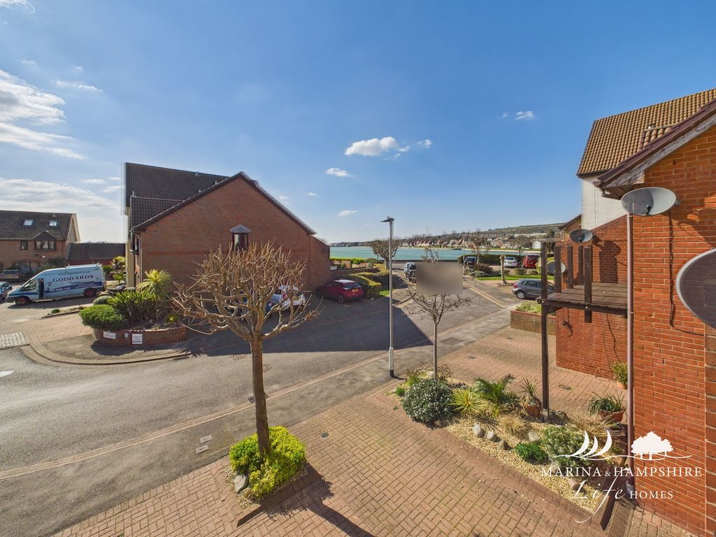 Additional image 27 of 3 bed town house for saleCarne Place, Port Solent PO6