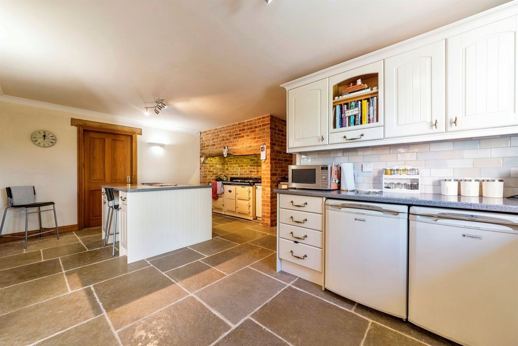 Additional image 2 of 6 bed detached house for saleSpring Lane, Colsterworth, Grantham NG33