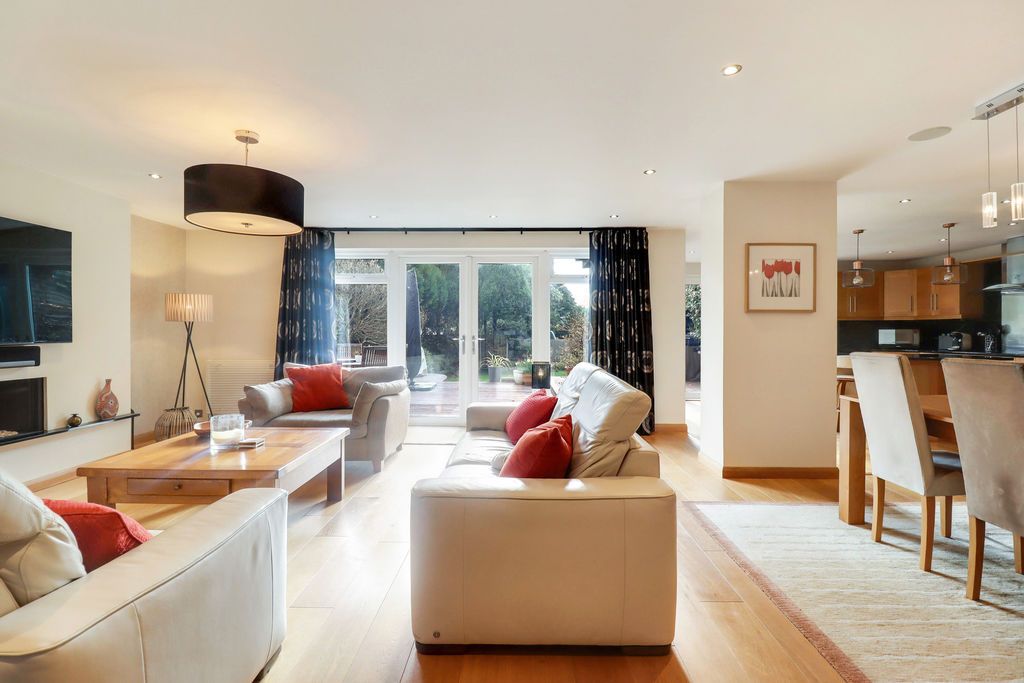 Additional image 6 of 4 bed link detached house for saleHeathpark Drive, Windlesham GU20