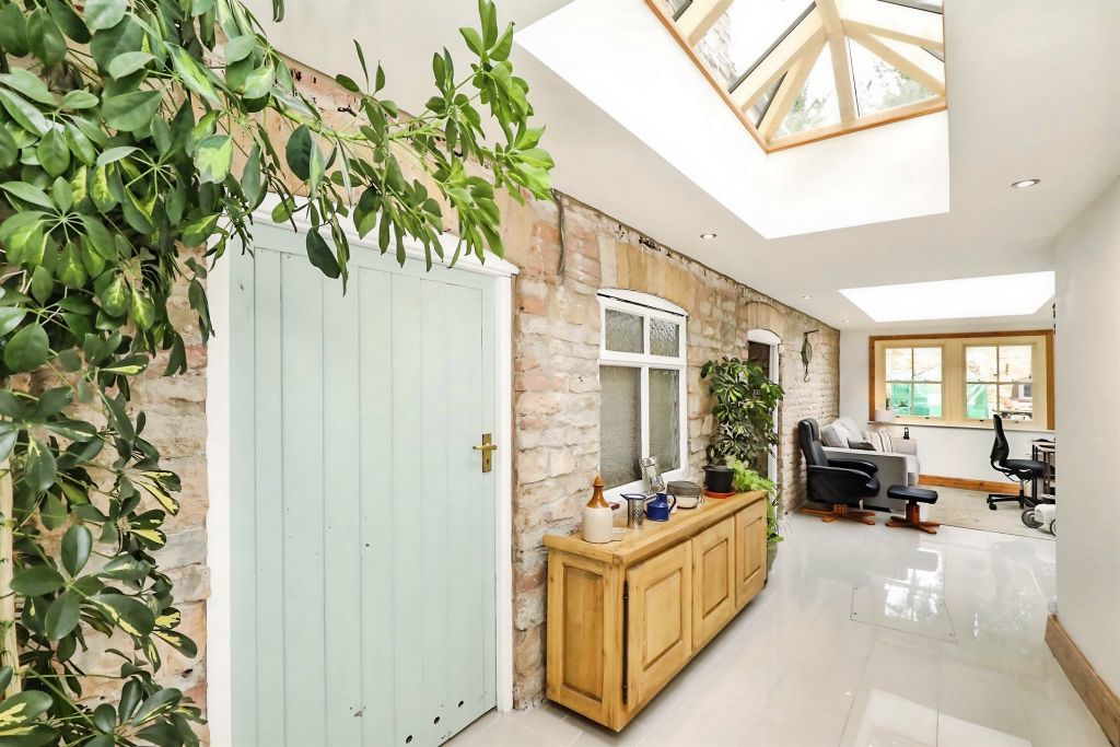 Additional image 5 of 4 bed cottage for saleWallingwells Hall, Wallingwells, Worksop S81