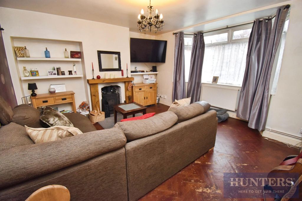 Additional image 4 of 3 bed semi-detached house for saleCentral Avenue, Wigston LE18