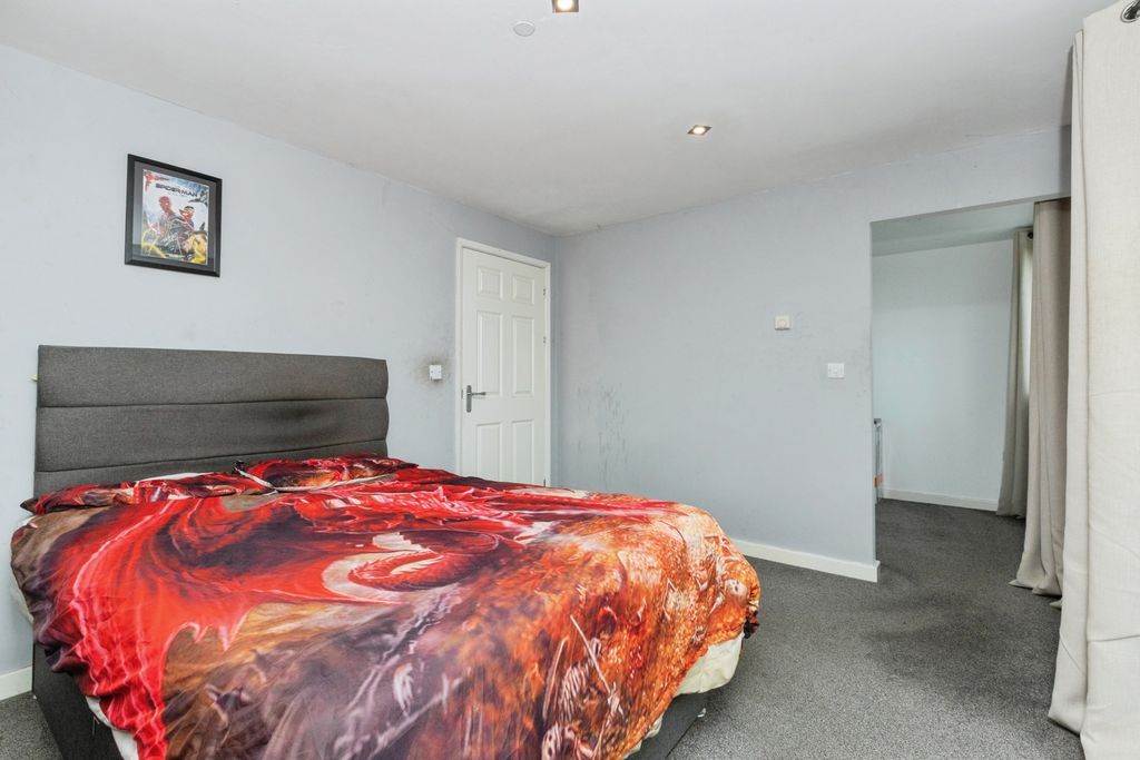 Additional image 12 of 2 bed flat for saleShilton Road, Barwell, Leicestershire LE9