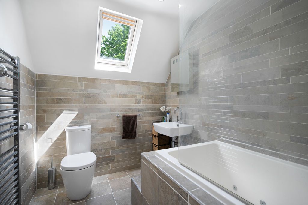 Additional image 31 of 4 bed detached house for saleNew Road, Windlesham GU20