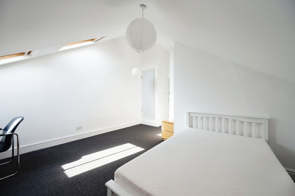 Additional image 6 of 9 bed terraced house for saleSt. Davids Road, Southsea, Hampshire PO5