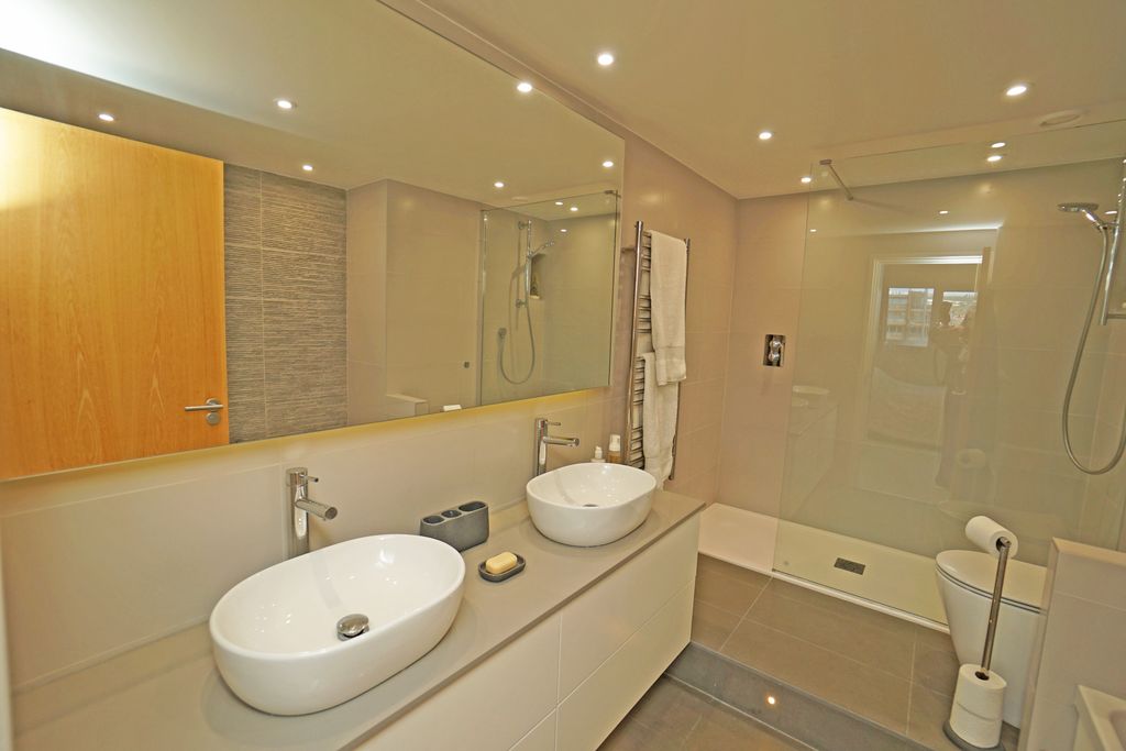 Additional image 19 of 2 bed flat for salePort Solent, Portsmouth PO6