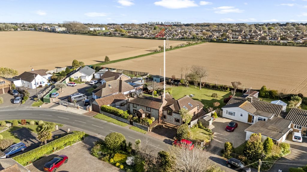 Additional image 18 of 4 bed detached house for saleFerring Lane, Worthing BN12