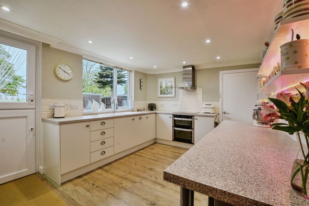 Additional image 3 of 3 bed detached bungalow for saleAlford Road, Bilsby, Alford LN13
