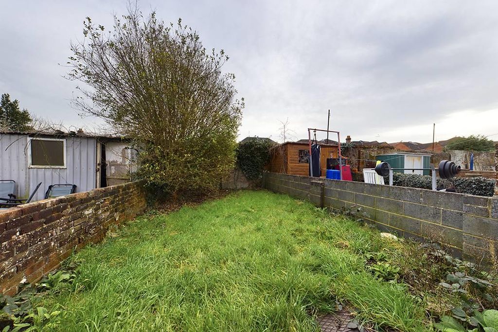 Additional image 8 of 3 bed terraced house for saleLivingstone Road, Southampton SO14