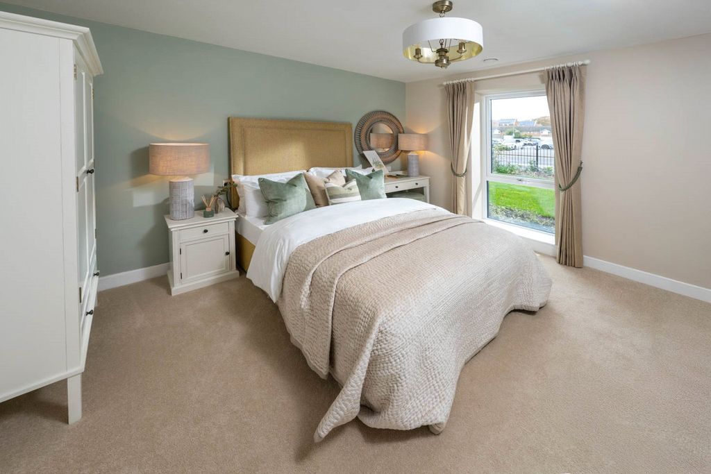 Additional image 5 of 2 bed flat for saleBanister Road, Southampton, Hampshire SO15