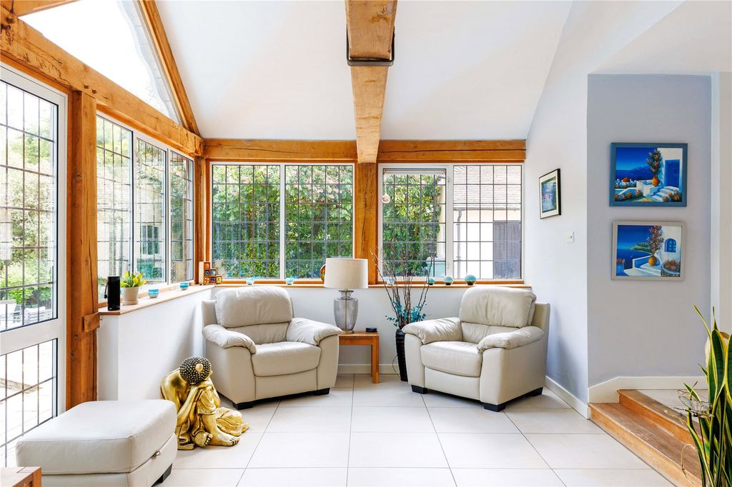 Additional image 10 of 5 bed detached house for saleThe Ridges, Finchampstead, Wokingham RG40