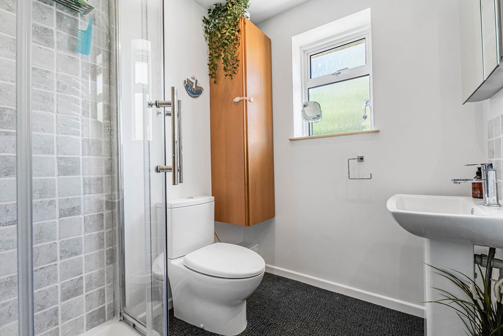 Additional image 10 of 3 bed bungalow for saleGreen Lane, Woodstock OX20