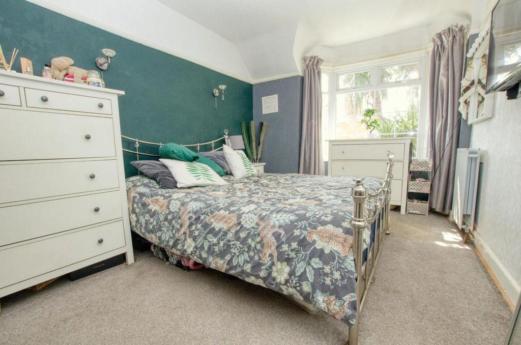 Additional image 9 of 3 bed semi-detached house for saleCornwall Road, Southampton SO18