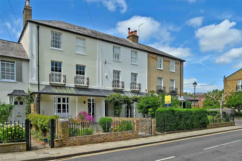 Additional image 2 of 4 bed terraced house for saleKings Road, Windsor, Berkshire SL4
