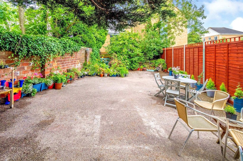 Additional image 4 of 3 bed semi-detached house for saleHill Lane, Southampton, Hampshire SO15
