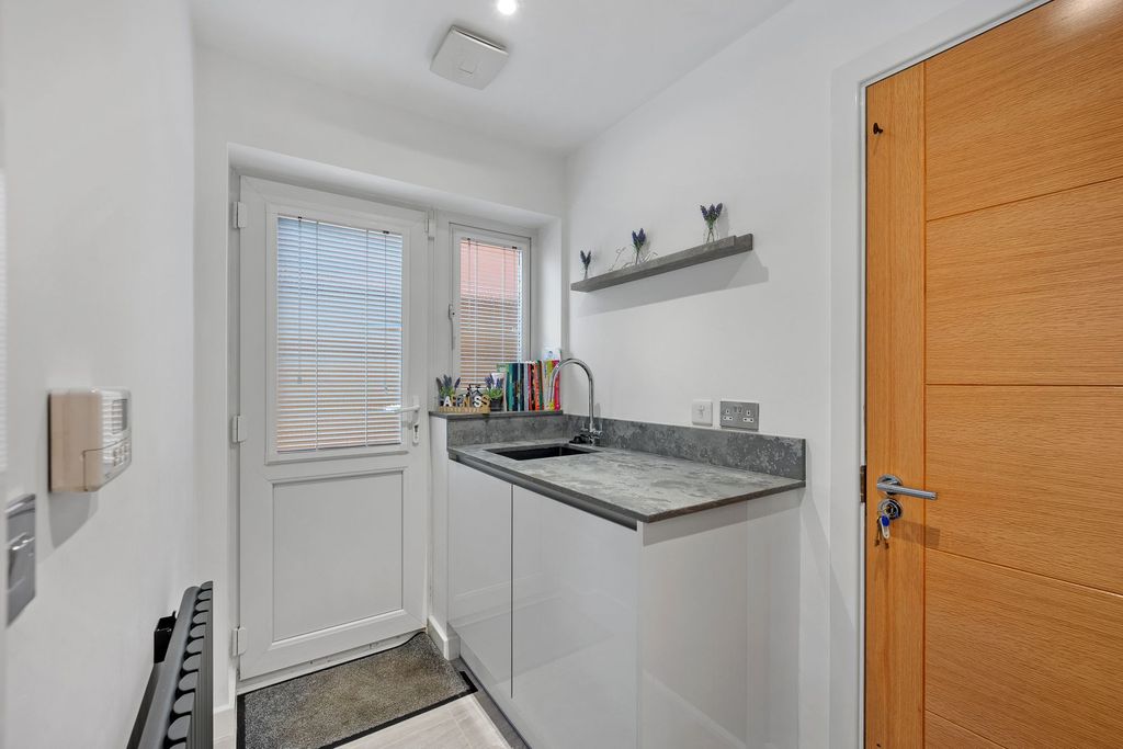 Additional image 13 of 5 bed detached house for saleBlack Horse Lane, Widnes WA8