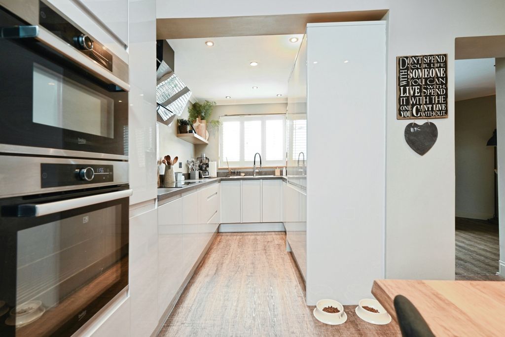 Additional image 8 of 3 bed detached house for saleWalker Road, Portsmouth, Hampshire PO2