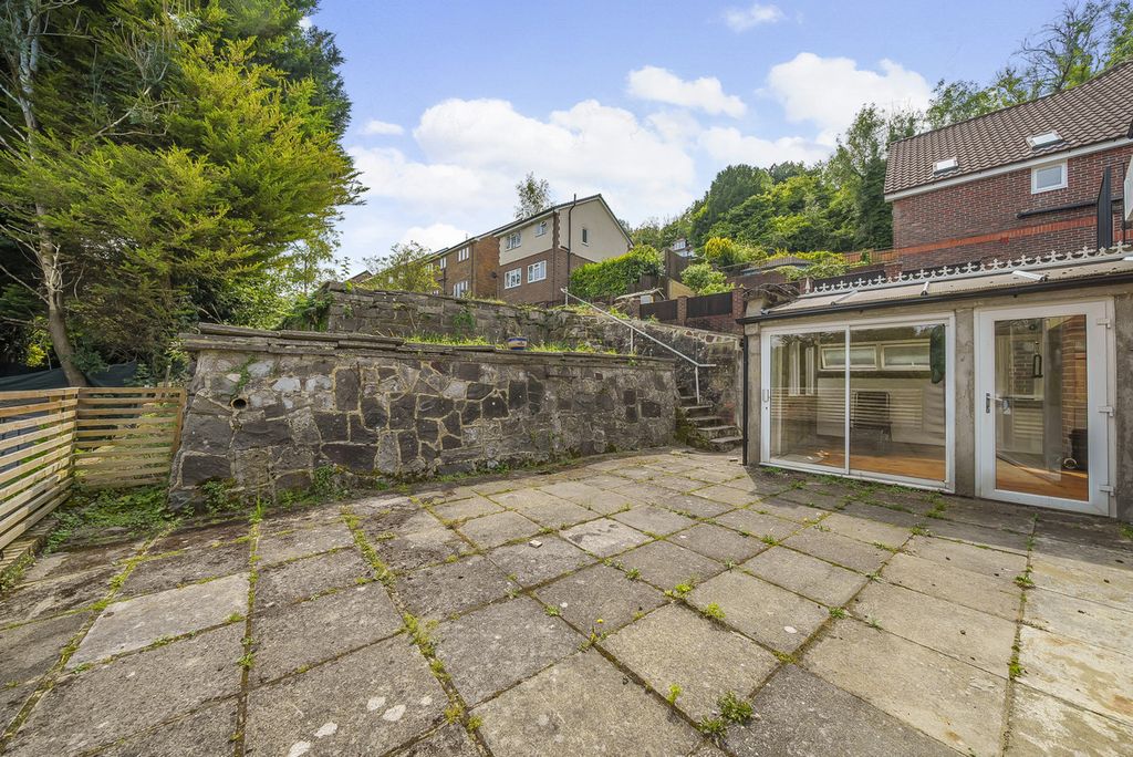Additional image 21 of 3 bed detached house for saleNew Barn Lane, Whyteleafe CR3