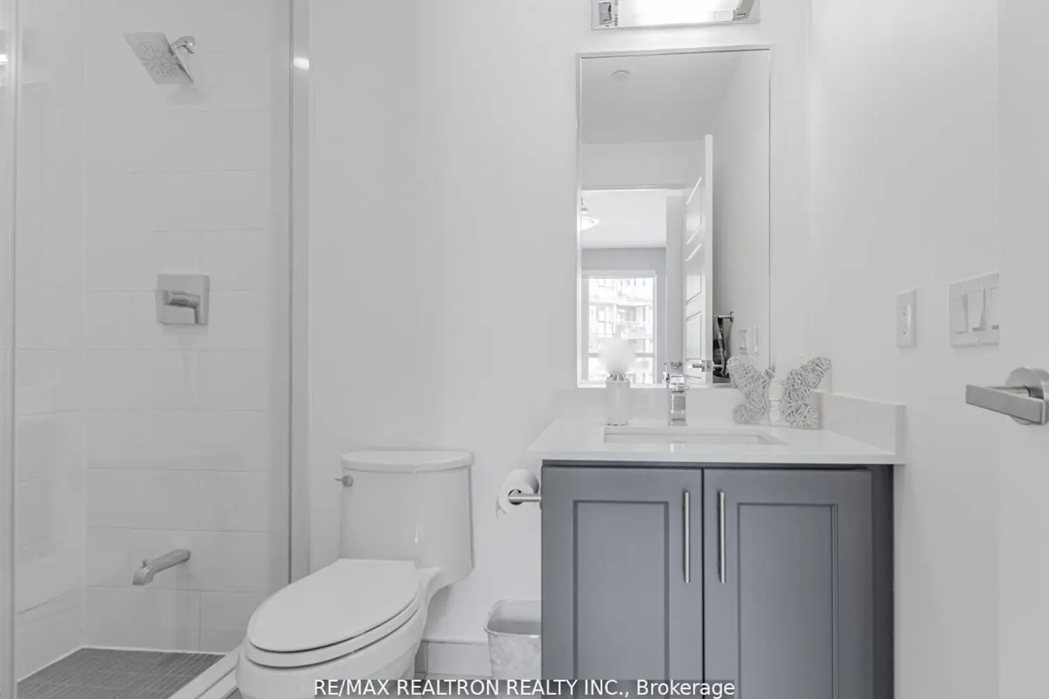 Additional image 12 of 375 Sea Ray Avenue 229