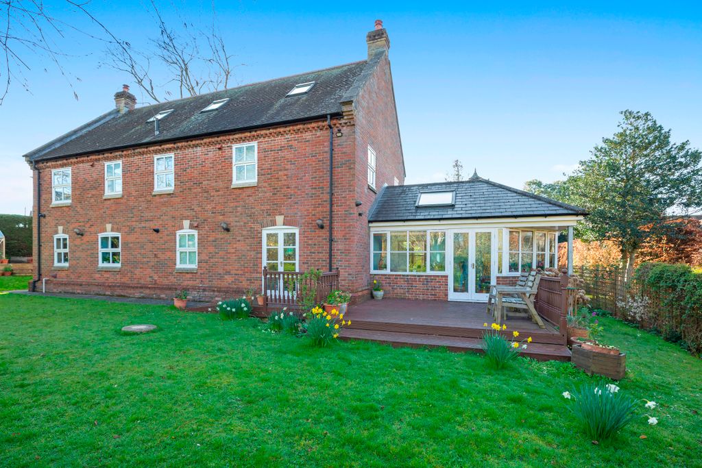 Additional image 13 of 5 bed detached house for saleOld Beech House, Le Neubourg Way, Gillingham SP8