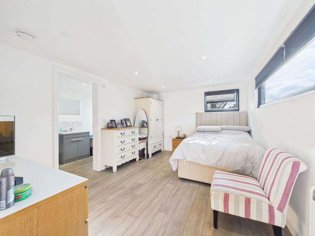 Additional image 28 of 4 bed detached house for saleLeyeshurst, Lamorna Grove, Worthing BN14
