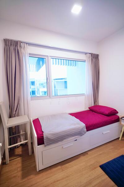 Additional image 5 of 2 Whampoa East