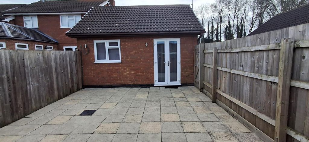 Additional image 10 of 1 bed detached bungalow for saleSt. Phillips Road, Burton-On-The-Wolds, Loughborough LE12