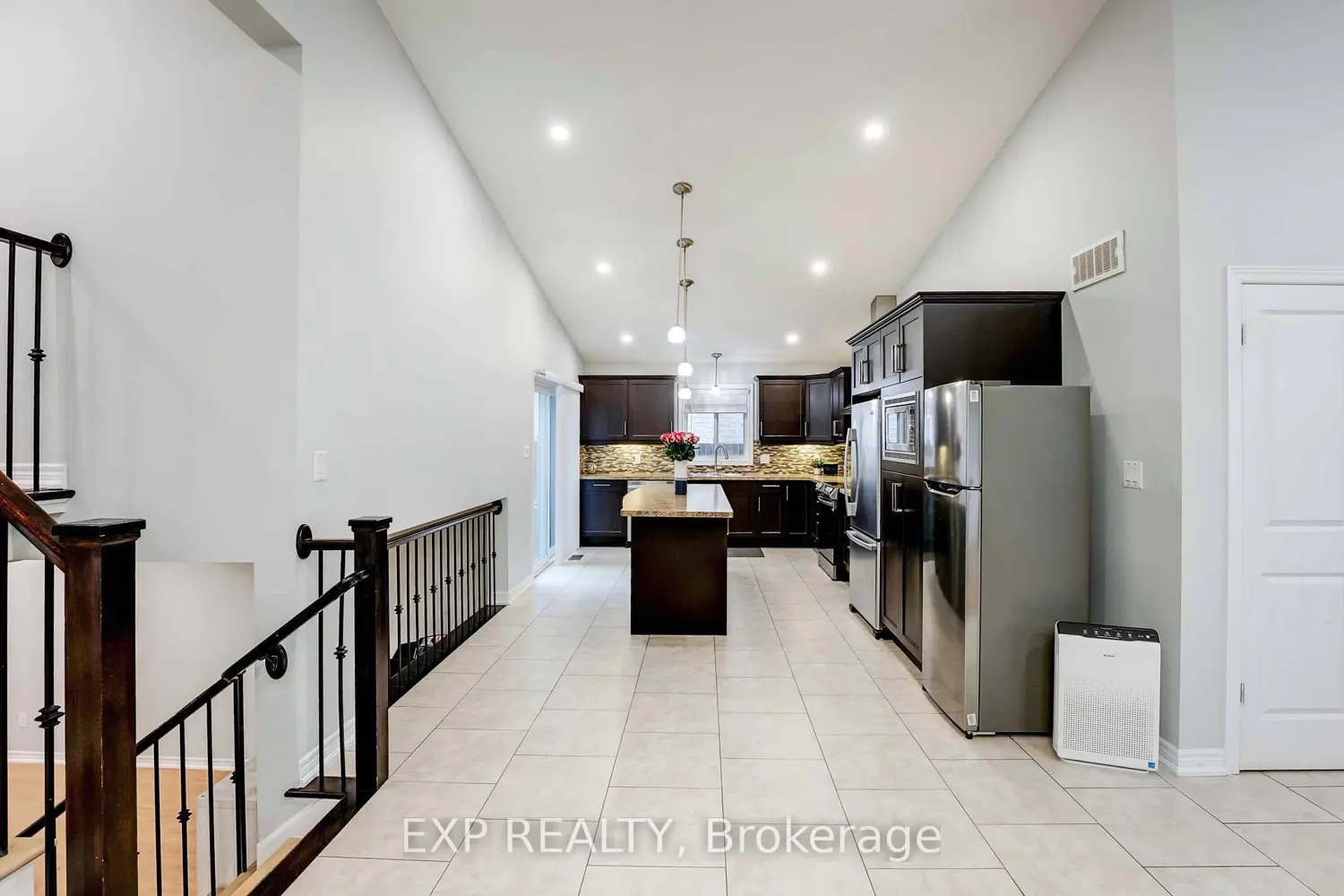 Additional image 9 of 8583 Forestview Boulevard