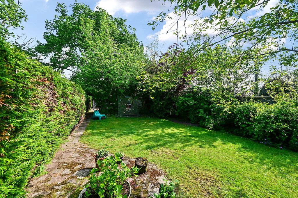 Additional image 21 of 4 bed detached house for saleMill Lane, Yateley, Hampshire GU46
