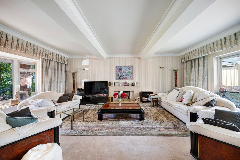 Additional image 9 of 6 bed detached house for saleHough Lane, Wilmslow, Cheshire SK9