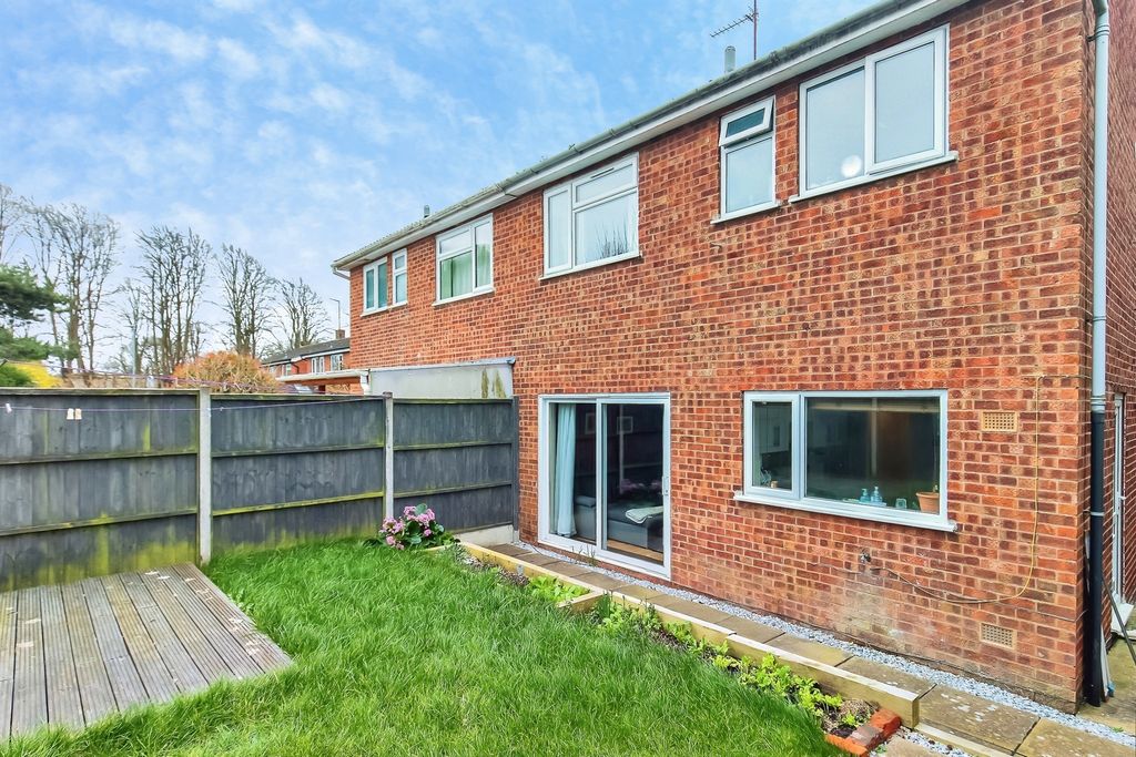 Additional image 11 of 3 bed semi-detached house for saleHarrod Drive, Market Harborough LE16