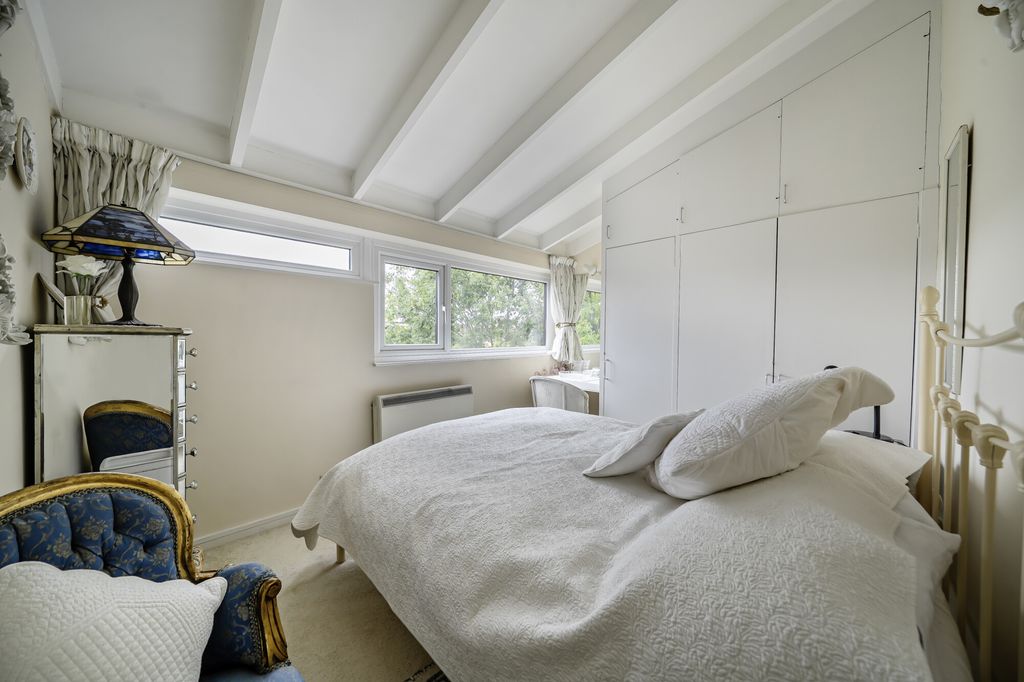 Additional image 11 of 3 bed maisonette for saleEdinburgh Gardens, Windsor SL4