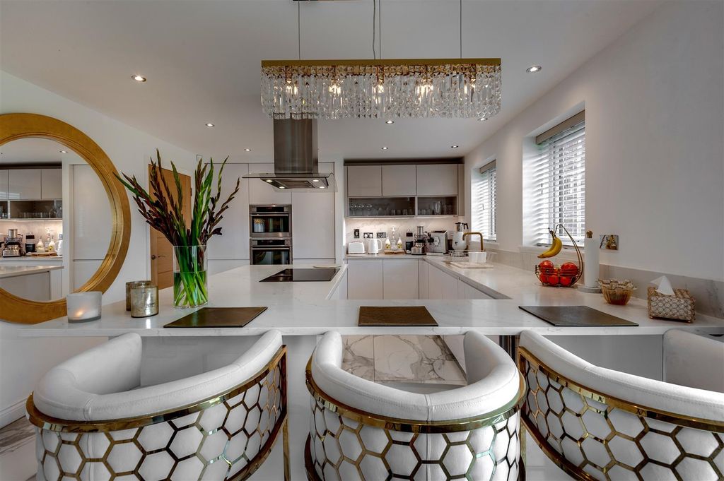 Additional image 8 of 5 bed detached house for saleBramwell Way, Wilmslow SK9