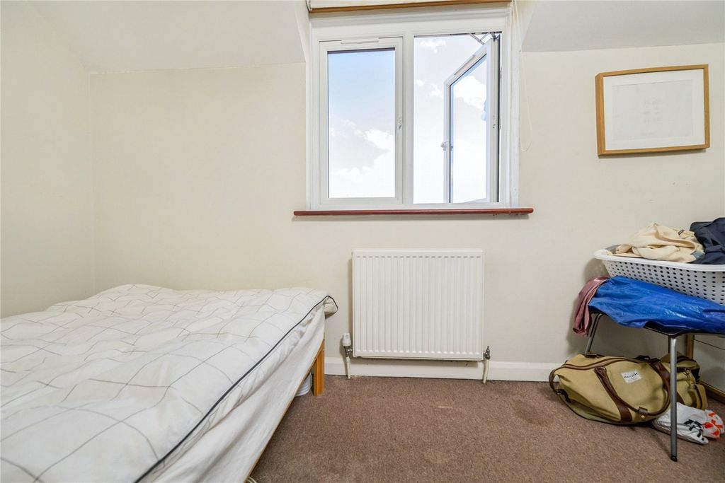 Additional image 9 of 4 bed terraced house for saleBerkeley Close, Southampton, Hampshire SO15