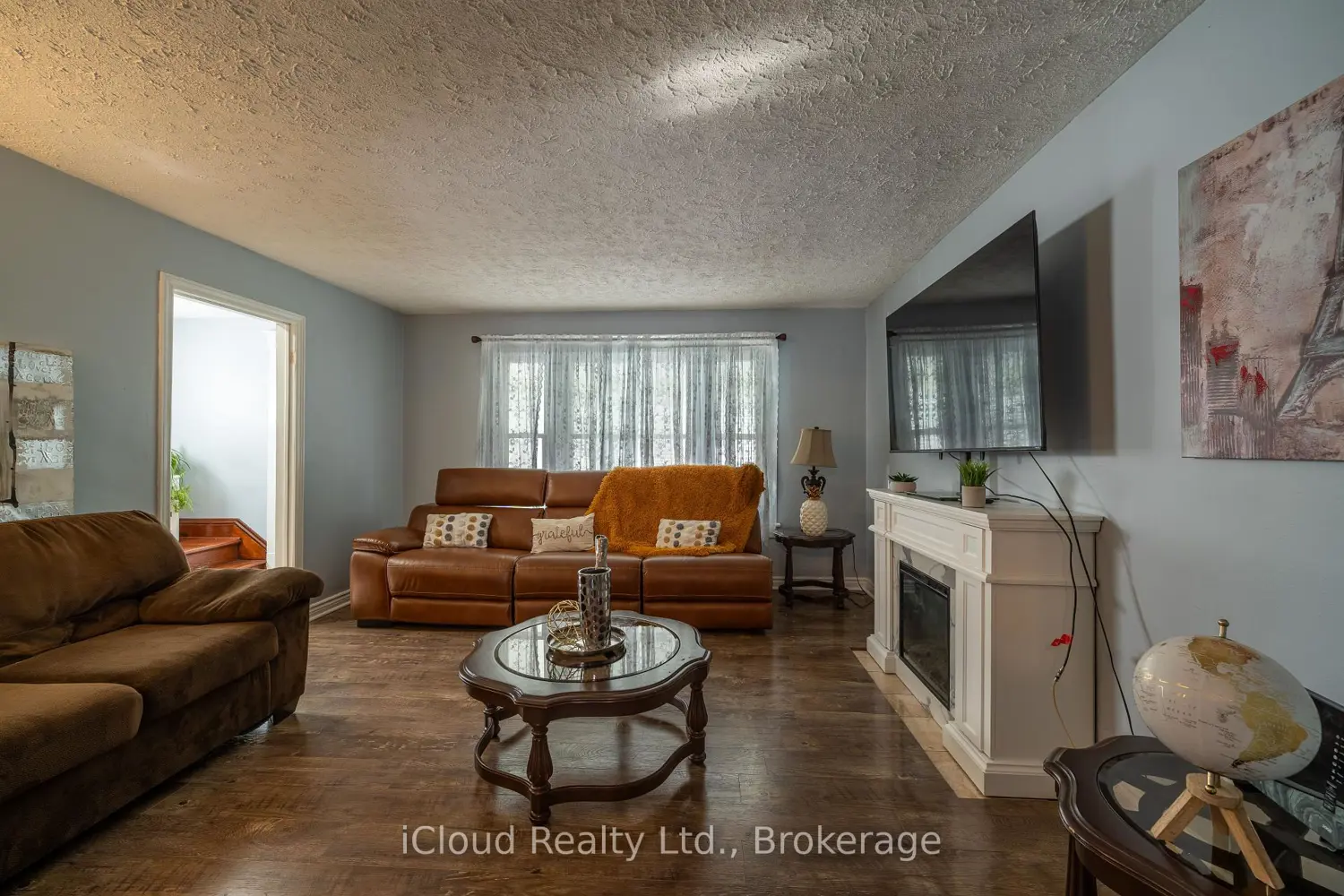 2 Richmond Avenue photo 2