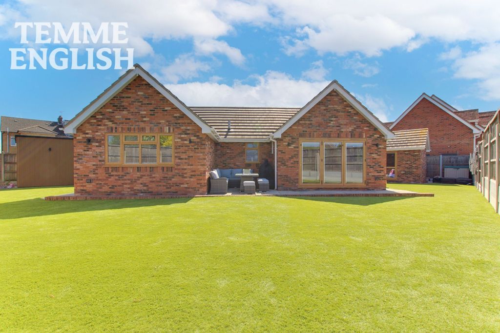 Additional image 23 of 3 bed detached bungalow for saleJersey Gardens, Wickford SS11