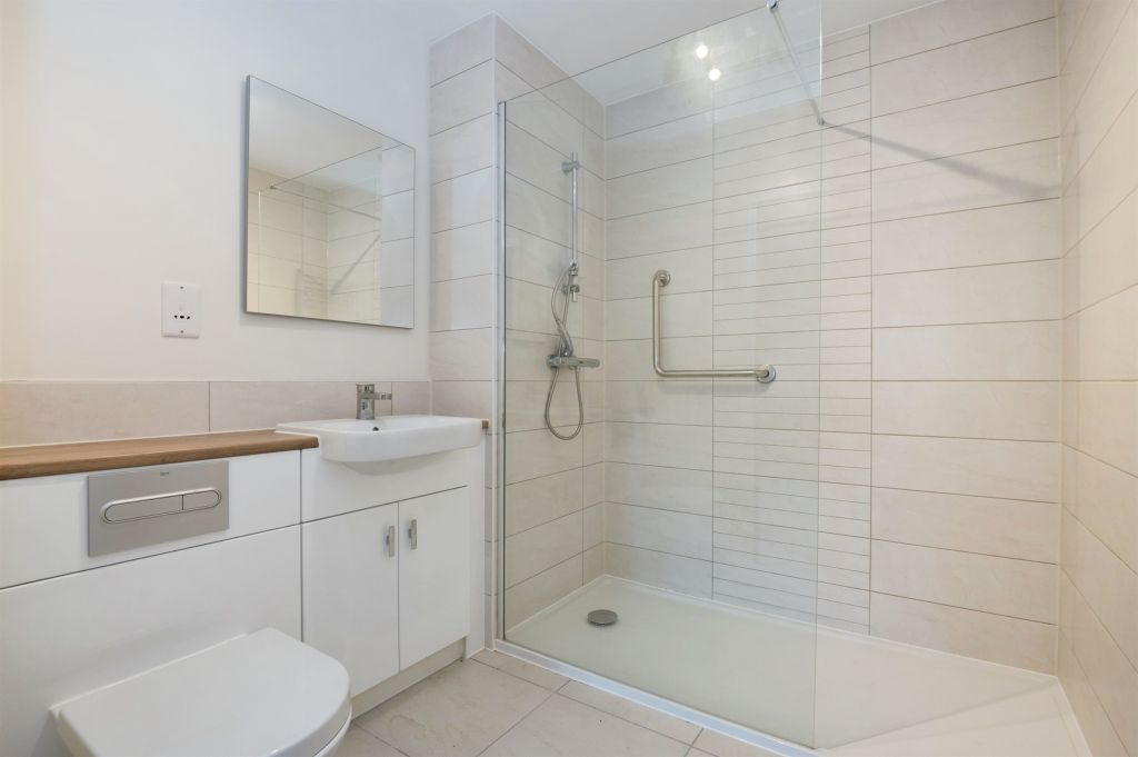 Additional image 8 of 2 bed flat for saleHampton Close, Southampton SO15