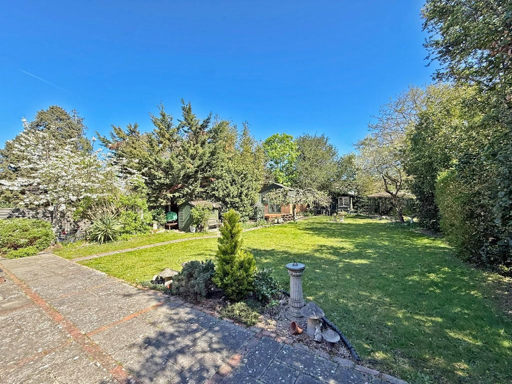 Additional image 35 of 4 bed property for saleClifford Grove, Ashford TW15