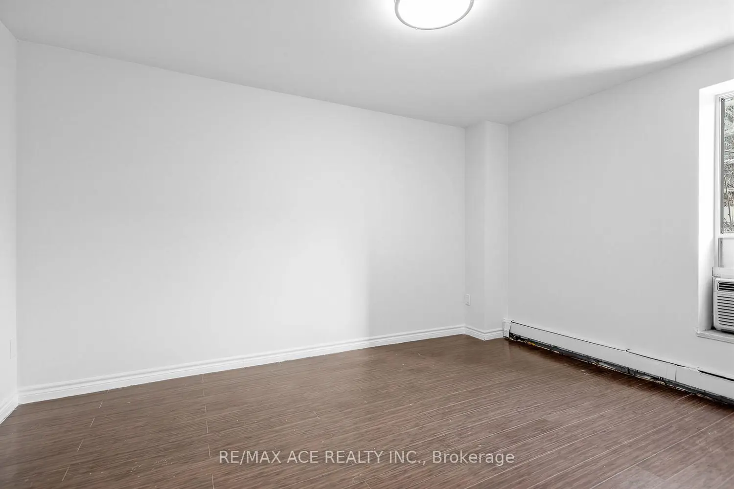 Additional image 9 of 1690 Victoria Park Avenue 204