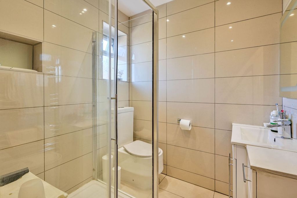 Additional image 9 of 5 bed semi-detached house for saleLady Hay, Worcester Park KT4