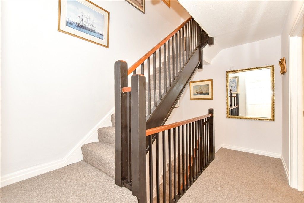 Additional image 6 of 4 bed terraced house for saleChadderton Gardens, Portsmouth, Hampshire PO1