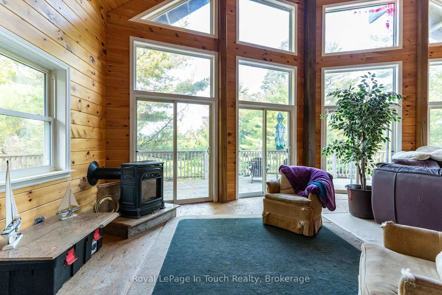 Additional image 6 of 1276 Island 980